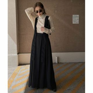 アメリヴィンテージ(Ameri VINTAGE)のAMERI SUSPENDER PLEATS SKIRT(ロングワンピース/マキシワンピース)