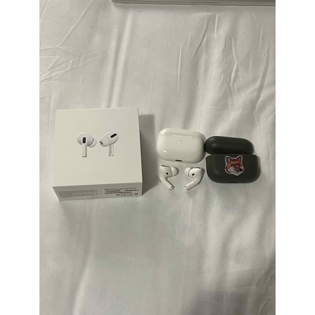 AirPods Pro＋MAISON KITSUNE メゾンキツネケース