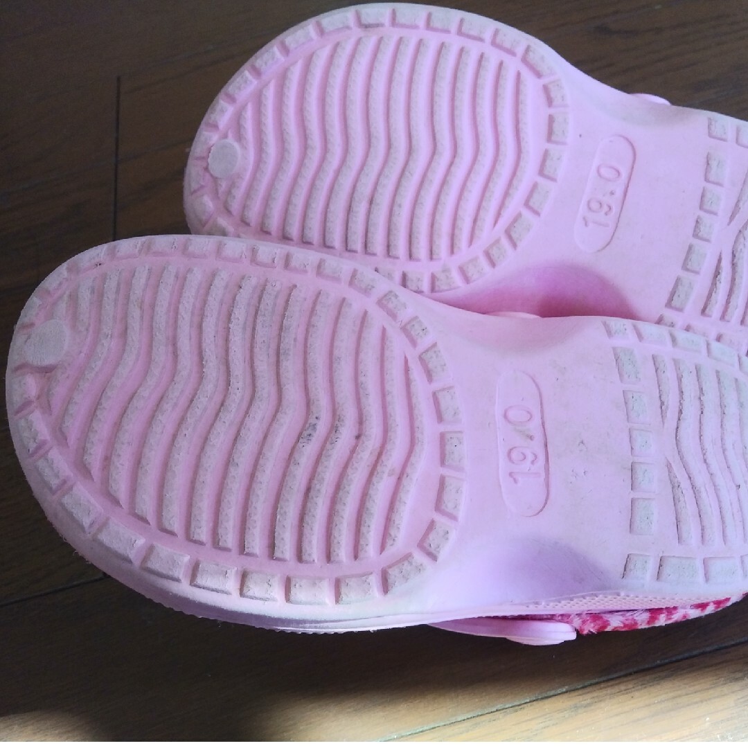 ハローキティ(ハローキティ)のKITTYちゃん　サンダル　19cm キッズ/ベビー/マタニティのキッズ靴/シューズ(15cm~)(サンダル)の商品写真