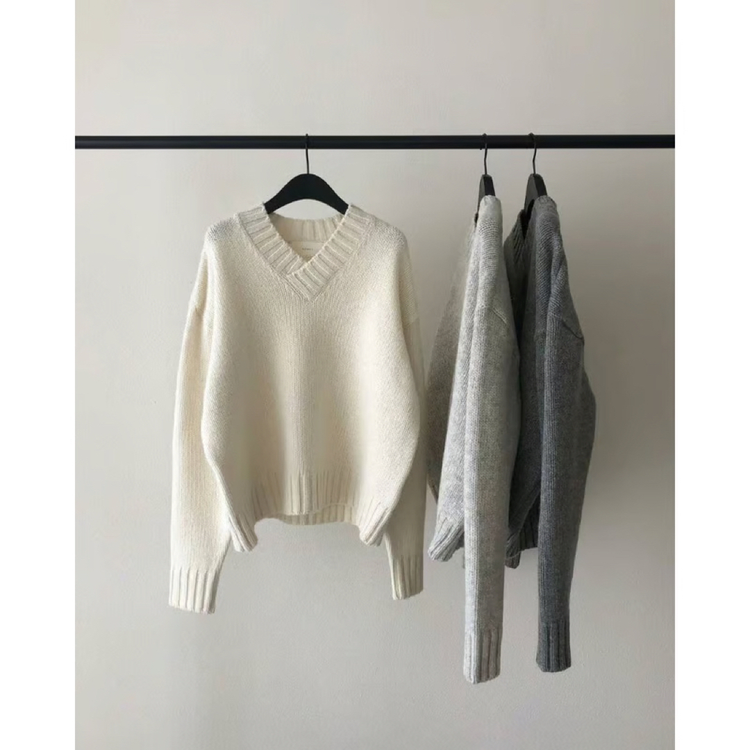 ounce / cozy wool v neck knit-
