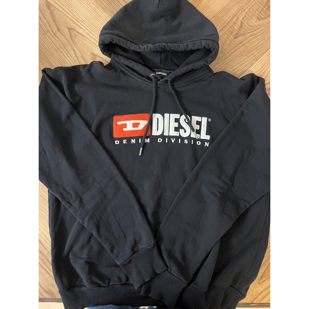 DIESEL(ディーゼル)のDIESEL ディーゼル　スウェット　パーカー　XL メンズのトップス(パーカー)の商品写真