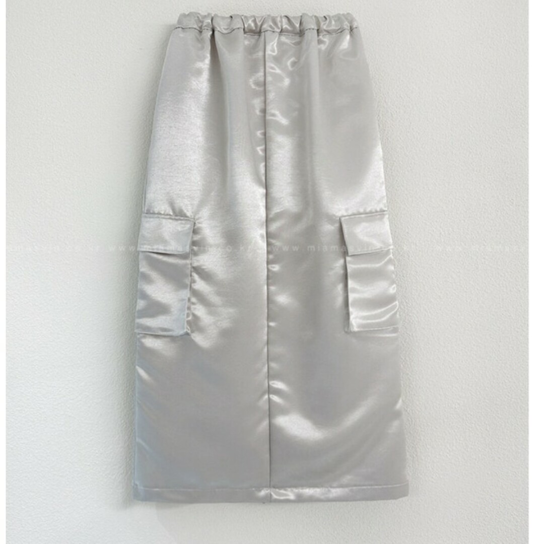dholic(ディーホリック)のmiamasvin カーゴスカート レディースのスカート(ロングスカート)の商品写真