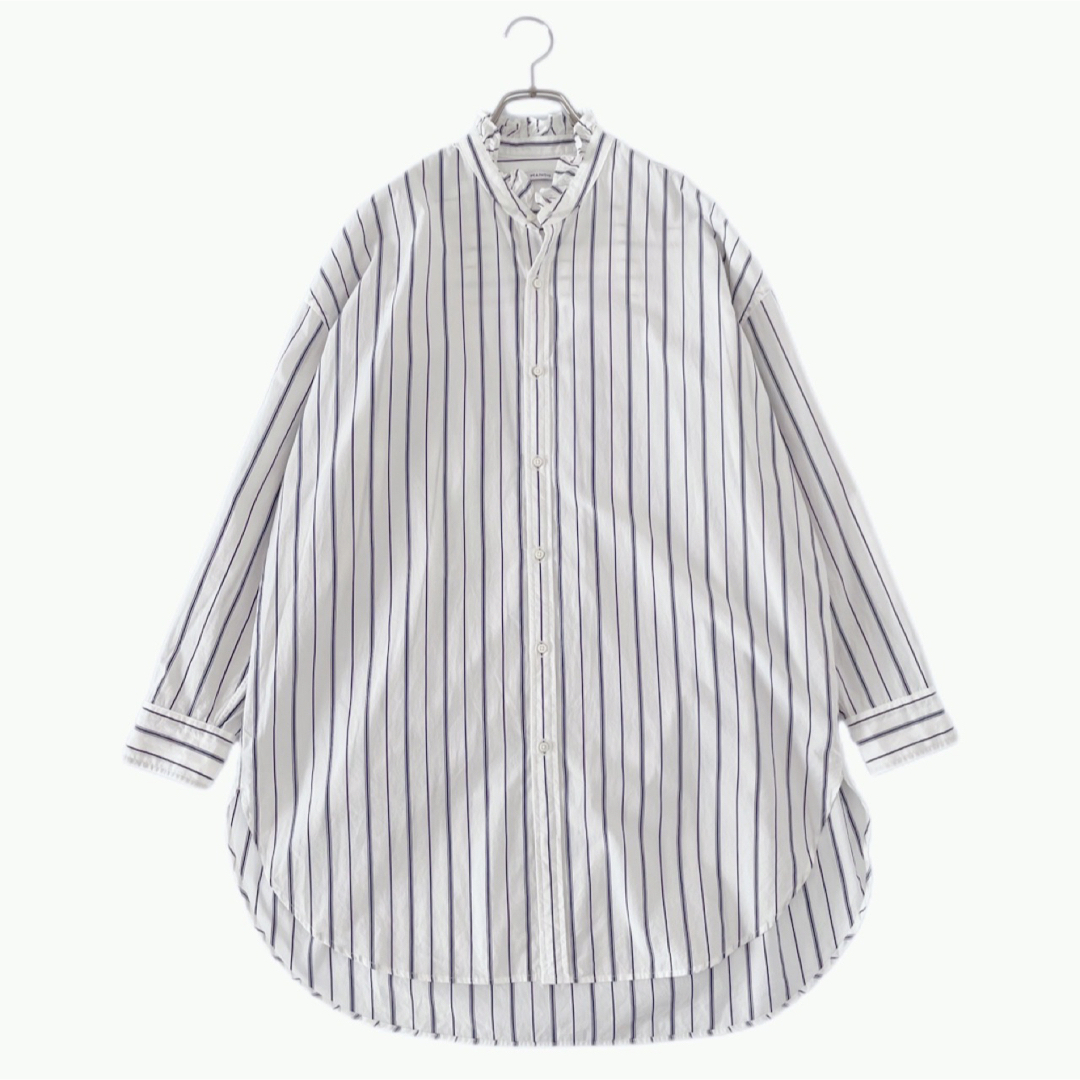 nest Robe(ネストローブ)の美品 MANON / マノン frill collar big shirt レディースのトップス(シャツ/ブラウス(長袖/七分))の商品写真