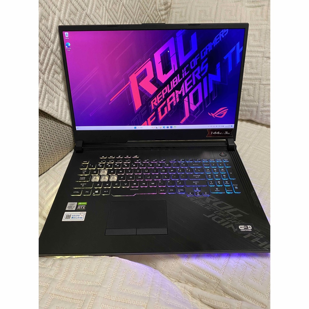 ASUS ROGゲーミングノートPC RTX2070