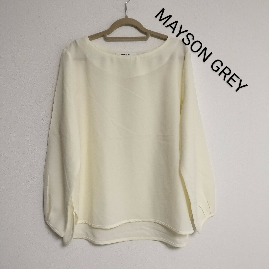 MAYSON GREY(メイソングレイ)のメイソングレイ　シフォンブラウス　プルオーバーブラウス　ジャケットインナー　白 レディースのトップス(シャツ/ブラウス(長袖/七分))の商品写真