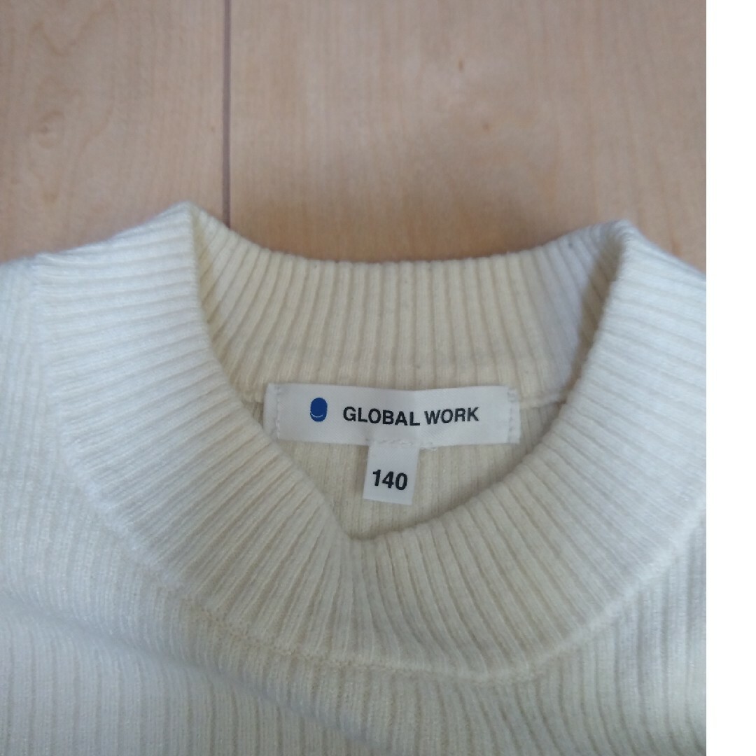 GLOBAL WORK(グローバルワーク)のグローバルワーク　ニット140cm キッズ/ベビー/マタニティのキッズ服女の子用(90cm~)(Tシャツ/カットソー)の商品写真