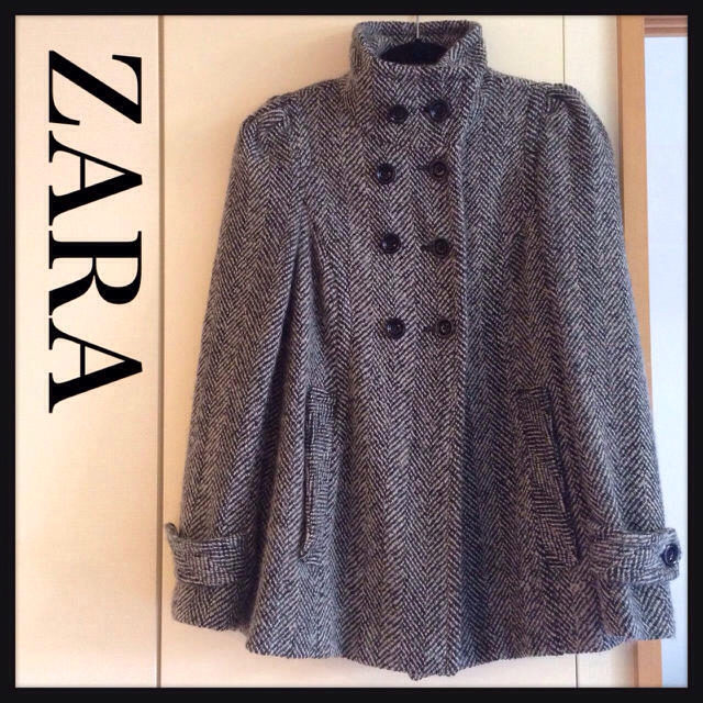 ZARA(ザラ)のZARA ショートコート レディースのジャケット/アウター(ピーコート)の商品写真