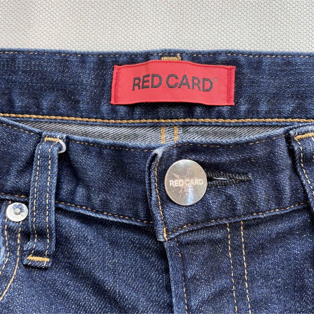 RED CARD(レッドカード)のRED CARDストレッチ テーパードデニムパンツNew ANNIVERSARY レディースのパンツ(デニム/ジーンズ)の商品写真