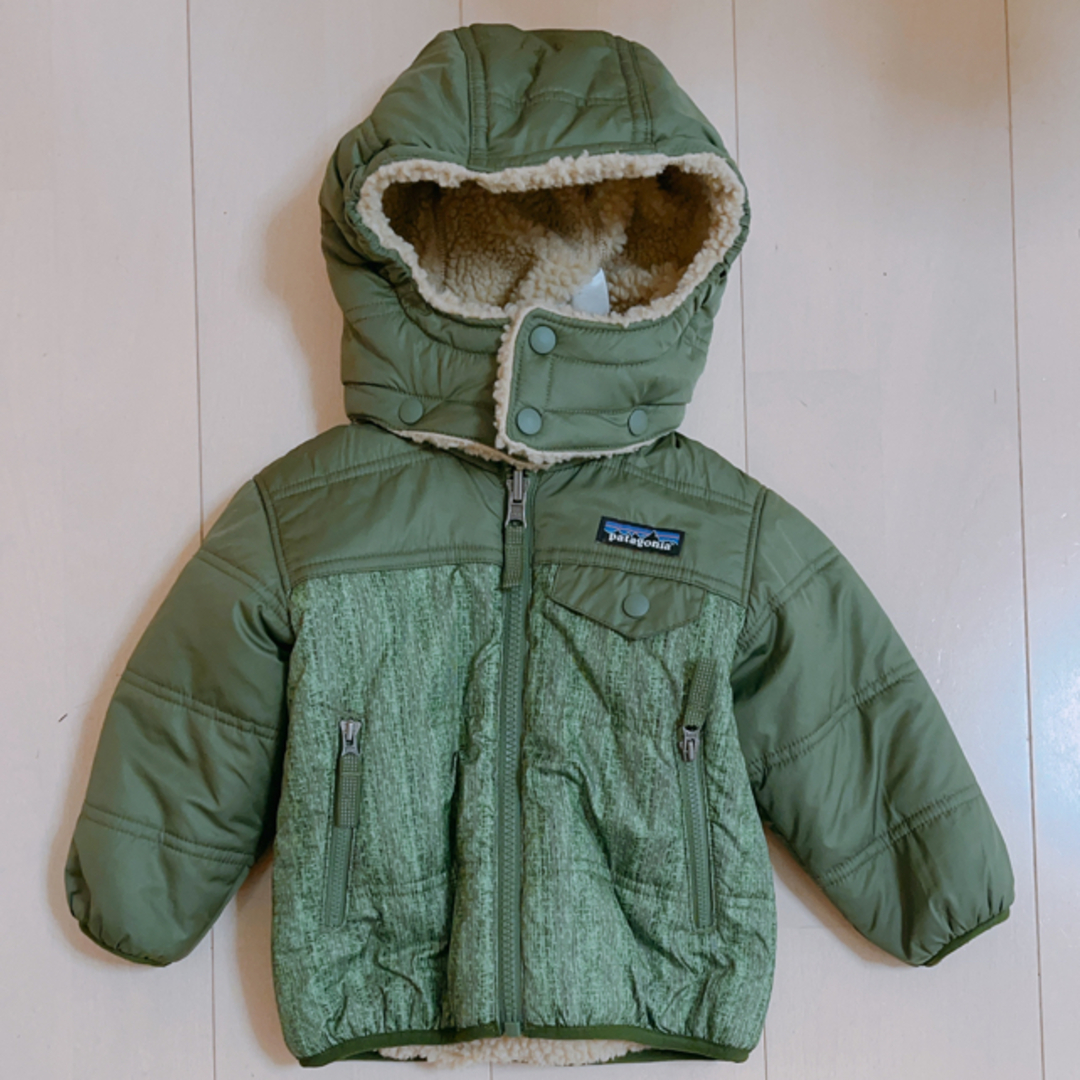 patagonia(パタゴニア)のパタゴニア patagonia ボアブルゾン リバーシブル 12-18M キッズ/ベビー/マタニティのベビー服(~85cm)(ジャケット/コート)の商品写真