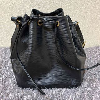 ルイヴィトン(LOUIS VUITTON)のルイヴィトン　エピ　プチノエ(ショルダーバッグ)