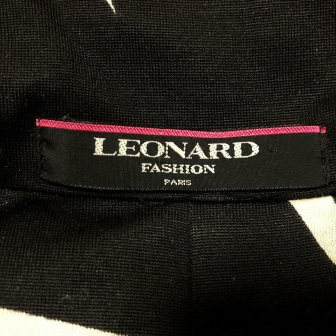 LEONARD(レオナール)のレオナール コート サイズ11 M レディース レディースのジャケット/アウター(その他)の商品写真