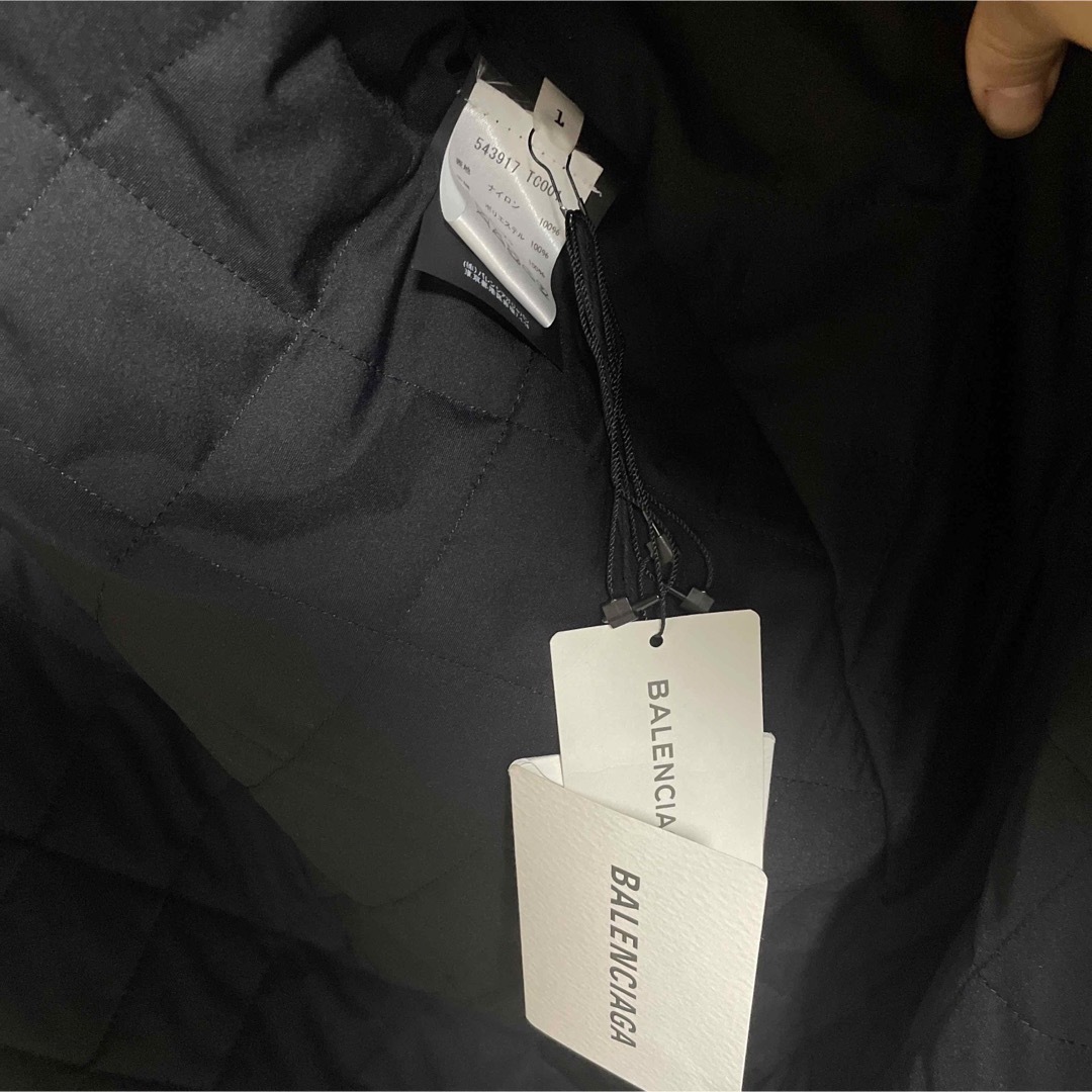 Balenciaga(バレンシアガ)の非売品　BALENCIAGA  ナイロンジャケット メンズのジャケット/アウター(ナイロンジャケット)の商品写真