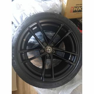 GRスープラ 限定車 RZ タイヤホイールセット マットブラック