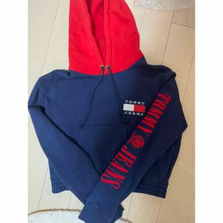 トミージーンズ(TOMMY JEANS)の【美品】TOMMY JEANS パーカー(パーカー)