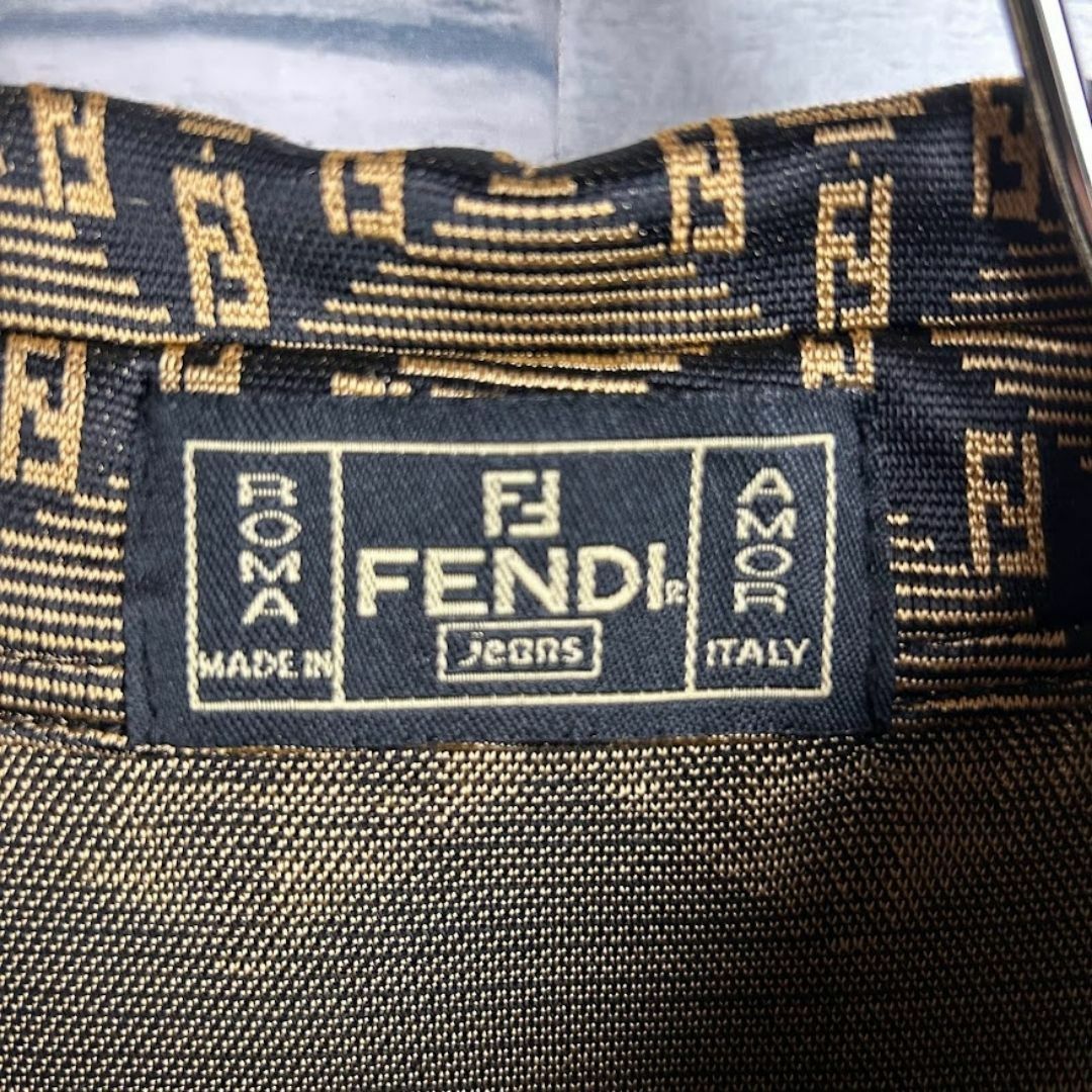 FENDI(フェンディ)のFENDI フェンディ ズッカ柄 半袖ポロシャツレディース Tシャツ 総柄 レディースのトップス(ポロシャツ)の商品写真