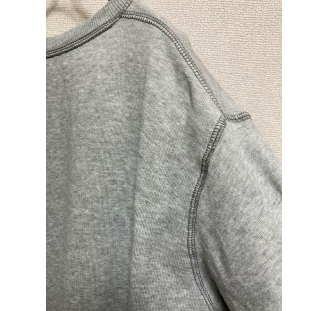 GU(ジーユー)のジーユー　UT　トレーナー　グレー メンズのトップス(Tシャツ/カットソー(半袖/袖なし))の商品写真