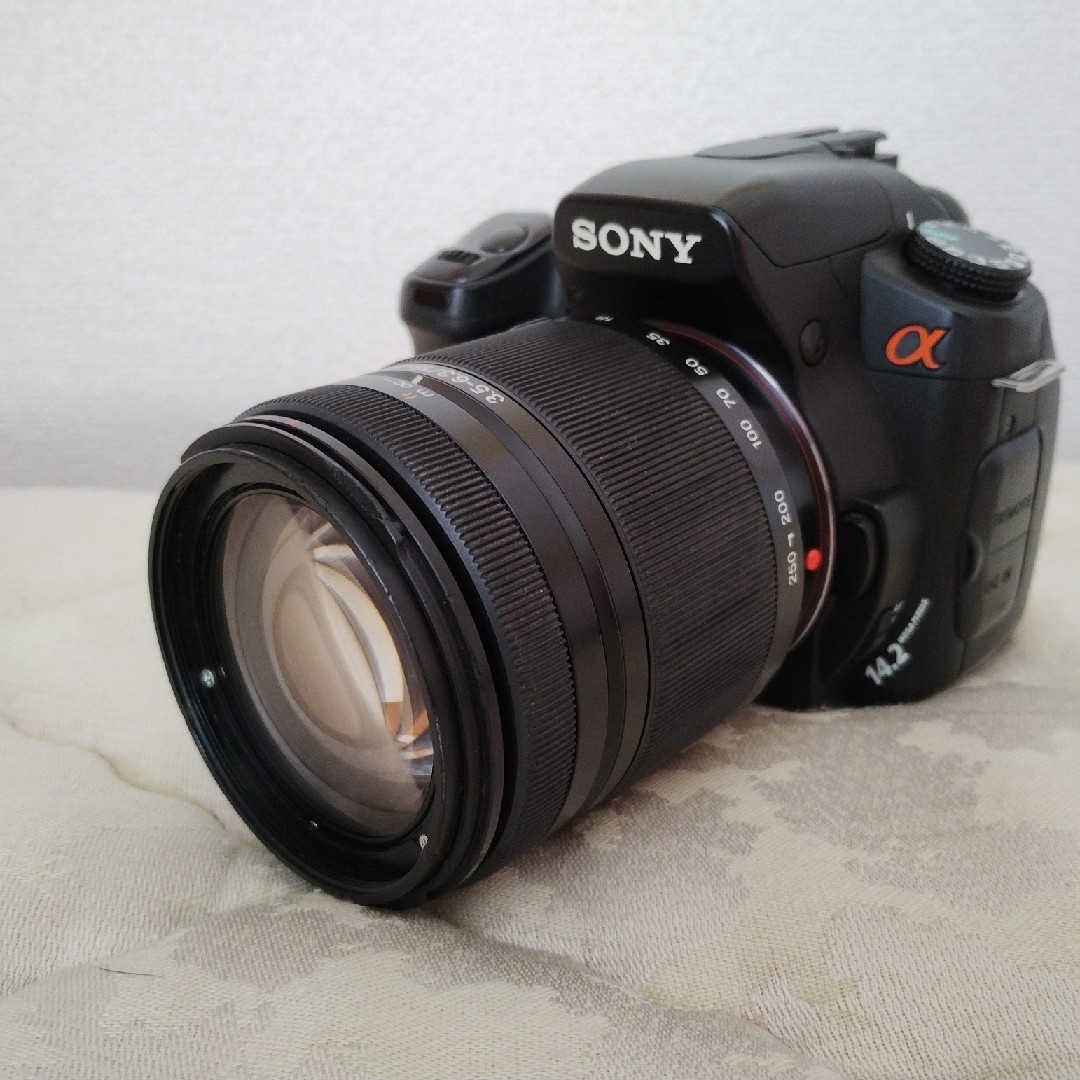 SONY(ソニー)のSONY α350 18-250mm f3.5-6.3セット スマホ/家電/カメラのカメラ(デジタル一眼)の商品写真