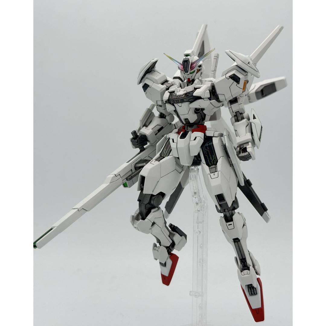 ガンダム キャリバーン 全塗装 完成品 HG 水星の魔女