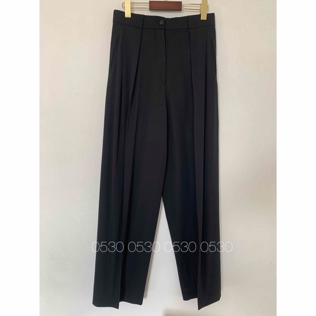 THE ROW - THE ROW Bonnie Pant パンツの通販 by 0530's shop｜ザロウ ...