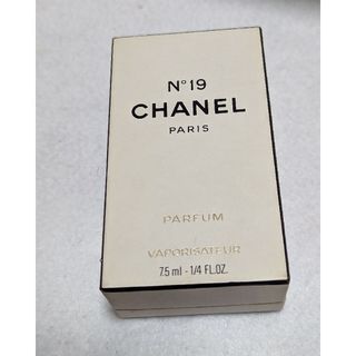 シャネル(CHANEL)のシャネルN°19パルファムヴァポリザター7.5ml(その他)