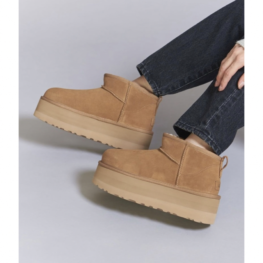 正規品　UGG クラシックミニプラットフォーム　23cm  チェスナット　厚底