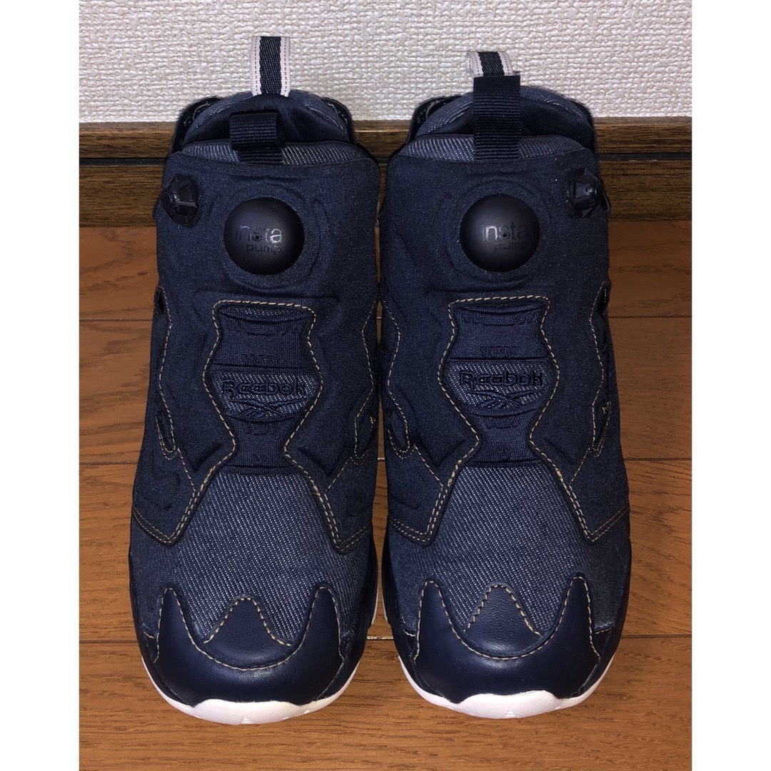 Reebok(リーボック)の23.5cm 良品 REEBOK INSTA PUMP FURY OG ネイビー レディースの靴/シューズ(スニーカー)の商品写真