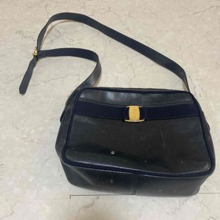 フェラガモ(Ferragamo)のフェラガモ　ショルダーバッグ(ショルダーバッグ)