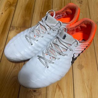 ナイキ ティエンポ(オレンジ/橙色系)の通販 31点 | NIKEを買うならラクマ