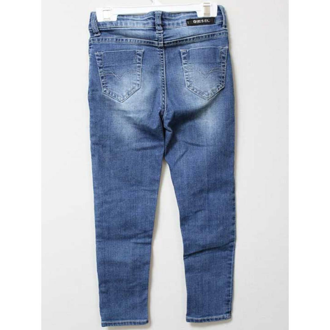 DIESEL(ディーゼル)の【値下げ!】《ディーゼルキッズ/DIESEL kids》125cm ジーンズ/デニムパンツ 青【中古】子供服 キッズ kids 男の子 秋冬 120122 キッズ/ベビー/マタニティのキッズ服女の子用(90cm~)(パンツ/スパッツ)の商品写真