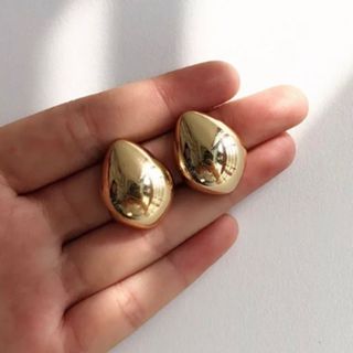 gold drop ゴールド ピアス(ピアス)