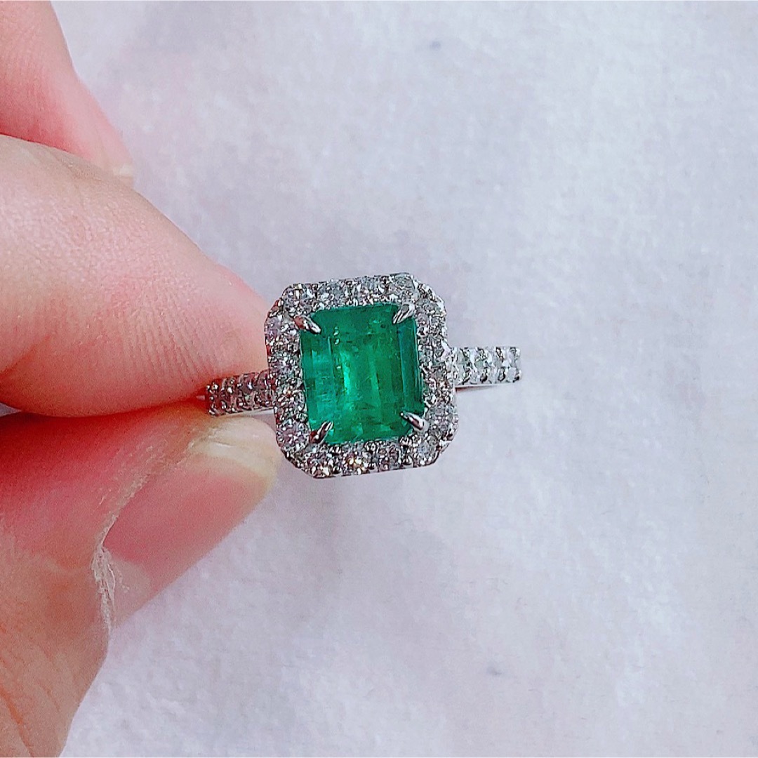 美品☆エメラルド 0.83ct ダイヤモンド プラチナ リング