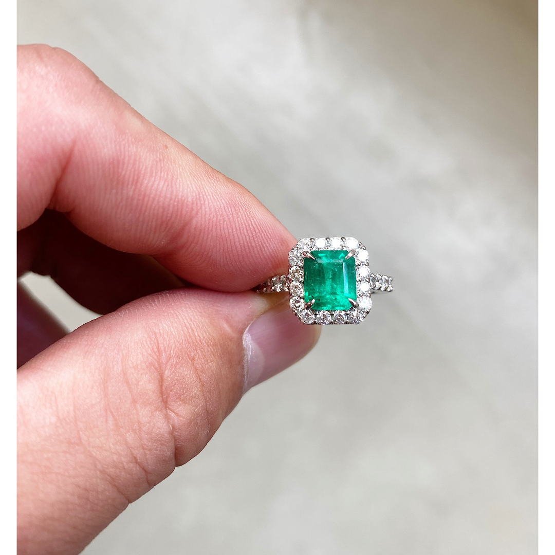 美品☆エメラルド 0.83ct ダイヤモンド プラチナ リング