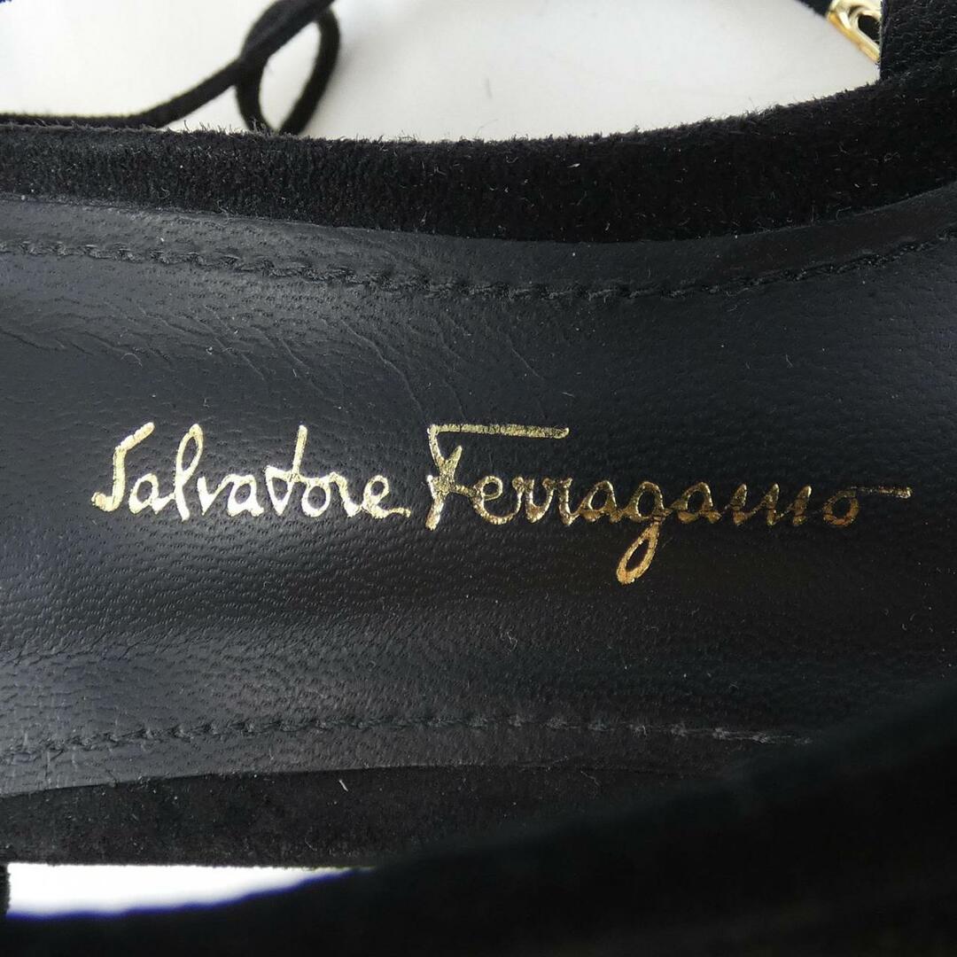 サルヴァトーレフェラガモ SALVATORE FERRAGAMO サンダル