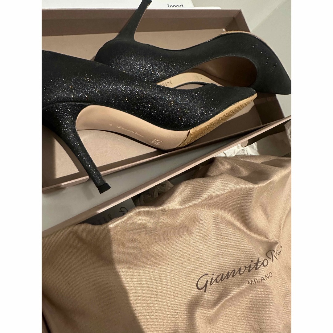 Gianvito Rossi - 美品Gianvito rossi黒ハイヒールパンプスの通販 by