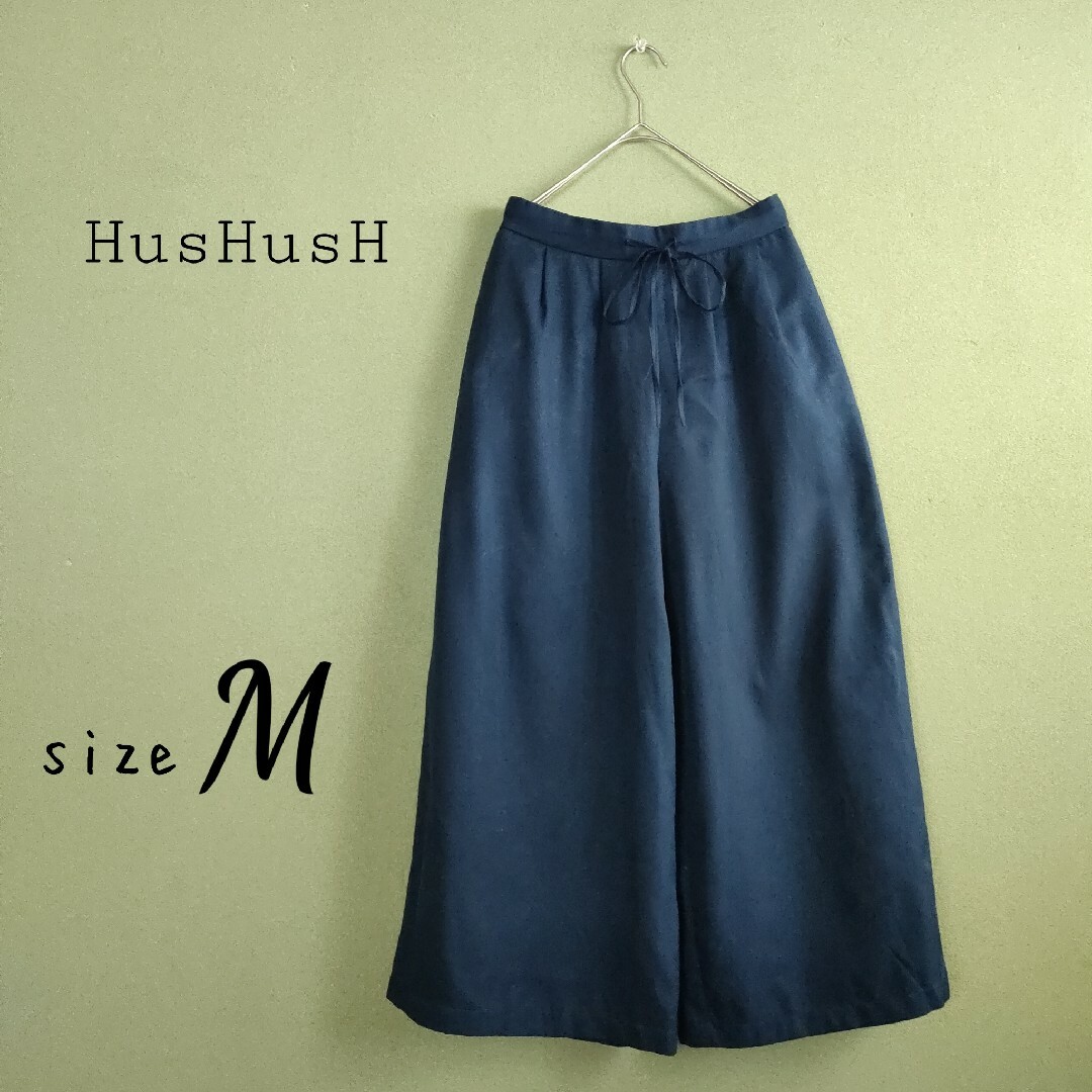 HusHush(ハッシュアッシュ)のHushusH ハッシュアッシュ　ネイビーのガウチョパンツ　ウエストゴム レディースのパンツ(カジュアルパンツ)の商品写真