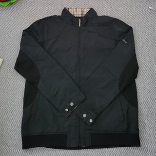 バーバリーブラックレーベル(BURBERRY BLACK LABEL)のused　BURBERRY BLACK LABEL　薄手ジャンパー(ナイロンジャケット)