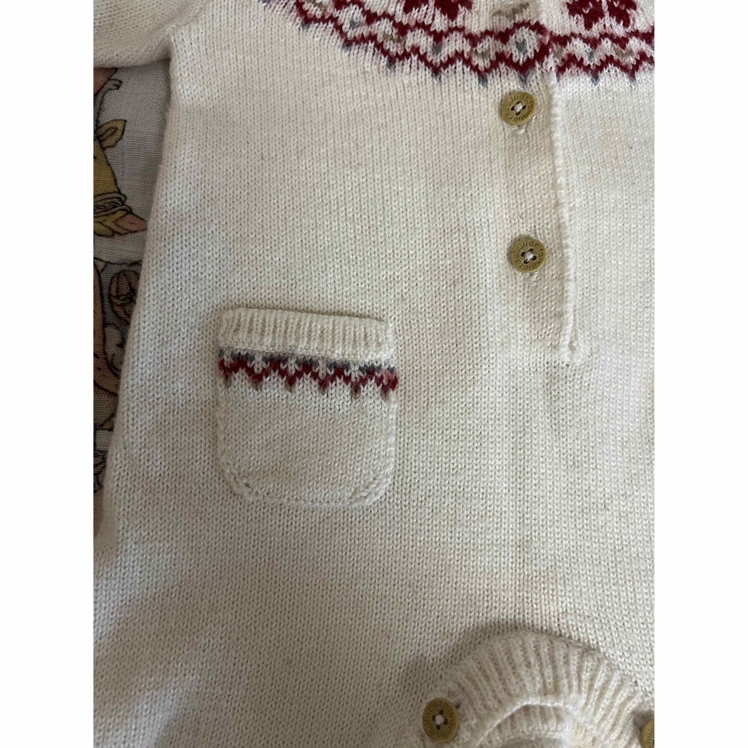 familiar(ファミリア)のfamiliar ファミリア ロンパース ニット 刺繍 70サイズ キッズ/ベビー/マタニティのベビー服(~85cm)(ロンパース)の商品写真