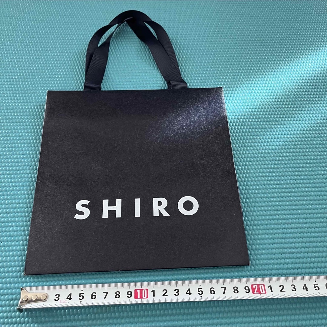 shiro(シロ)のショップ袋　ショッパー　shiro シロ　GODIVA addiction レディースのバッグ(ショップ袋)の商品写真