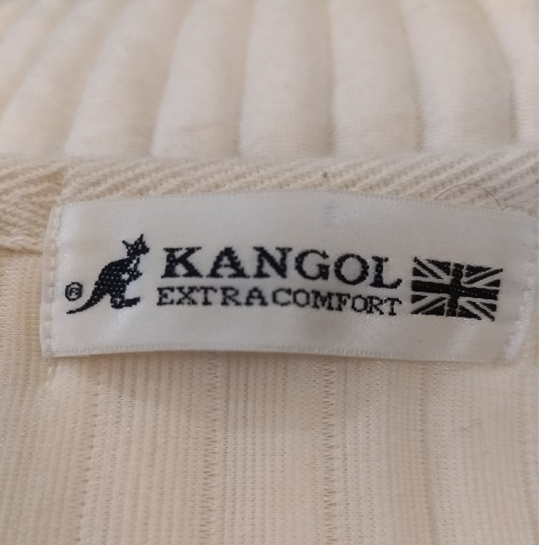 KANGOL(カンゴール)の訳ありKANGOLカンゴール　キルト　ベスト　オフホワイト レディースのトップス(ベスト/ジレ)の商品写真