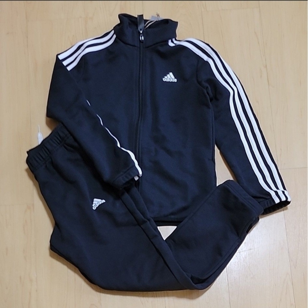 adidas　ジャージ上下セット　140adidasジャージ上下140