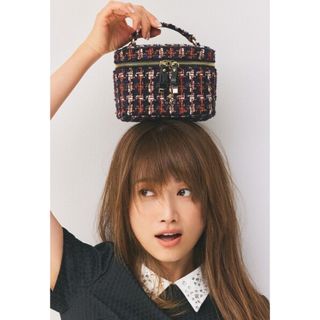 トッカ(TOCCA)のTOCCAトッカヨンアさんコラボPILAVANITY BAG ヴァニティ バッグ(ショルダーバッグ)