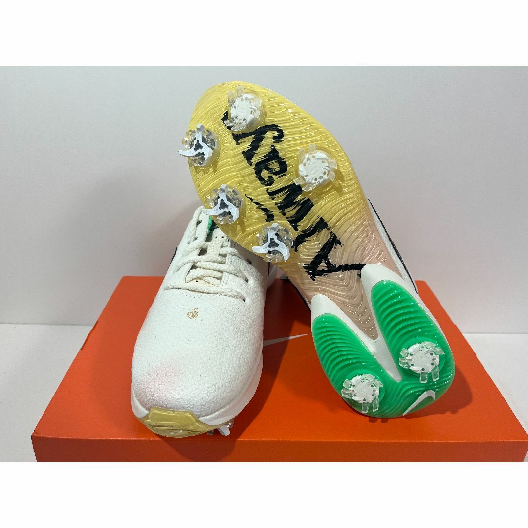 NIKE - 【新品】23.5cm NIKE エアズーム ビクトリーツアー 3 NRGの通販