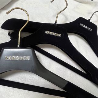 VERSACE - VERSACE ハンガーの通販 by なつみ's shop|ヴェルサーチ