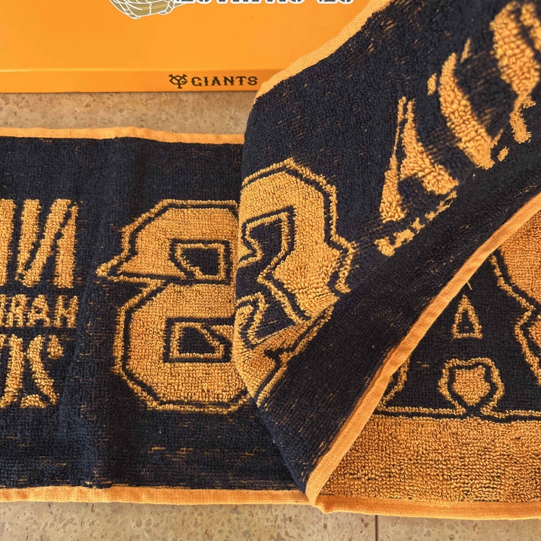 箱入 読売ジャイアンツスポーツタオルマフラー