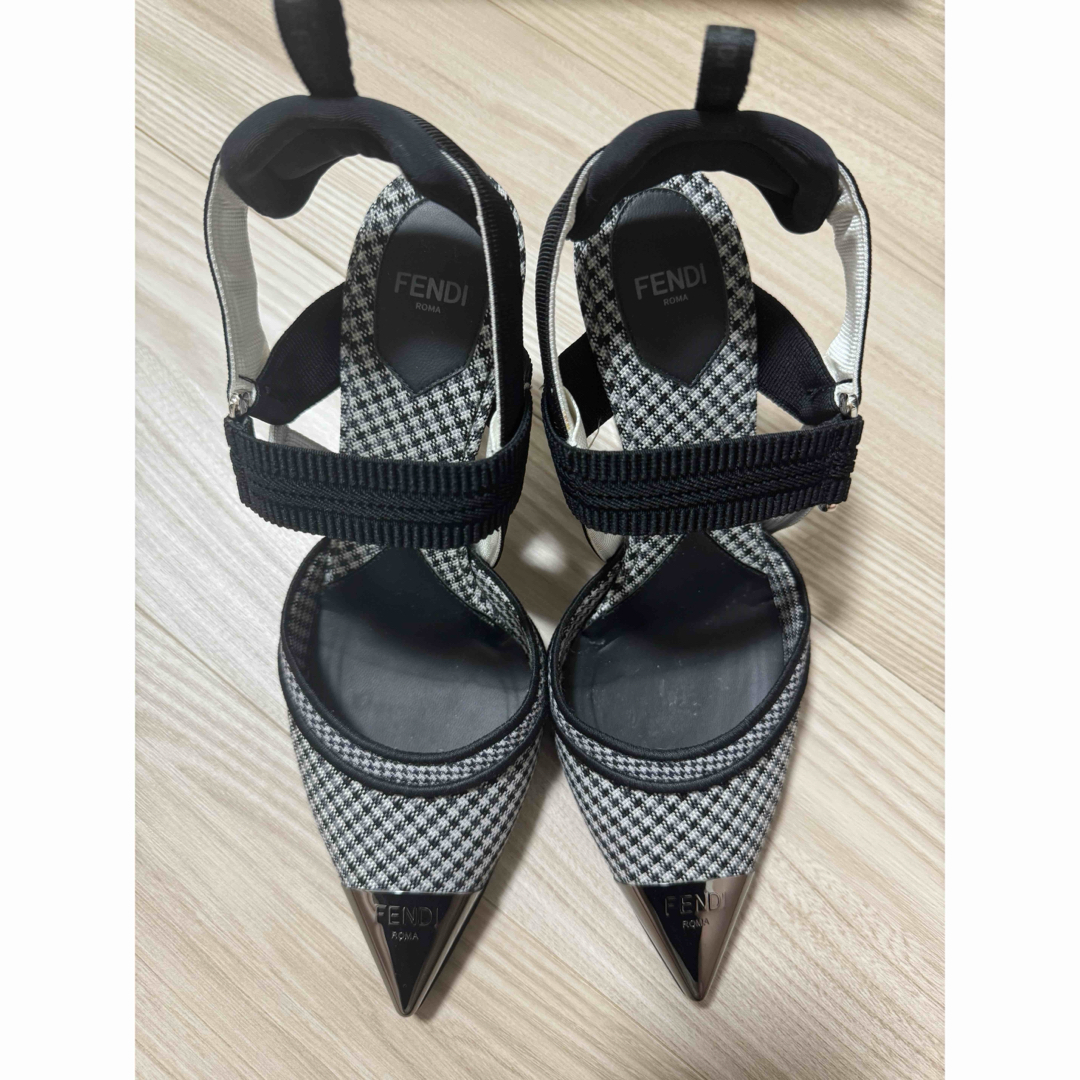 FENDI - フェンディ FENDI コリブリ 36.5の通販 by saaya's shop