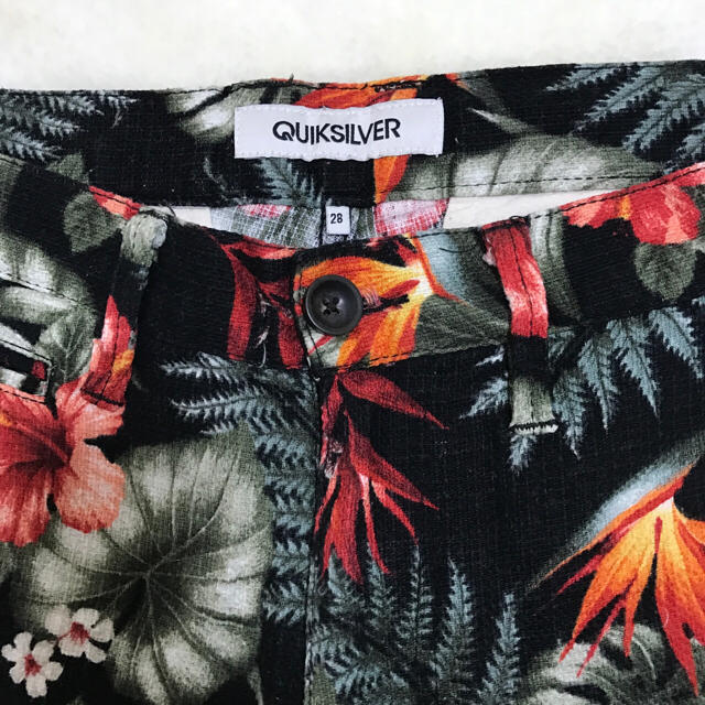 QUIKSILVER(クイックシルバー)のmen'sハーフパンツクイックシルバー メンズのパンツ(ショートパンツ)の商品写真