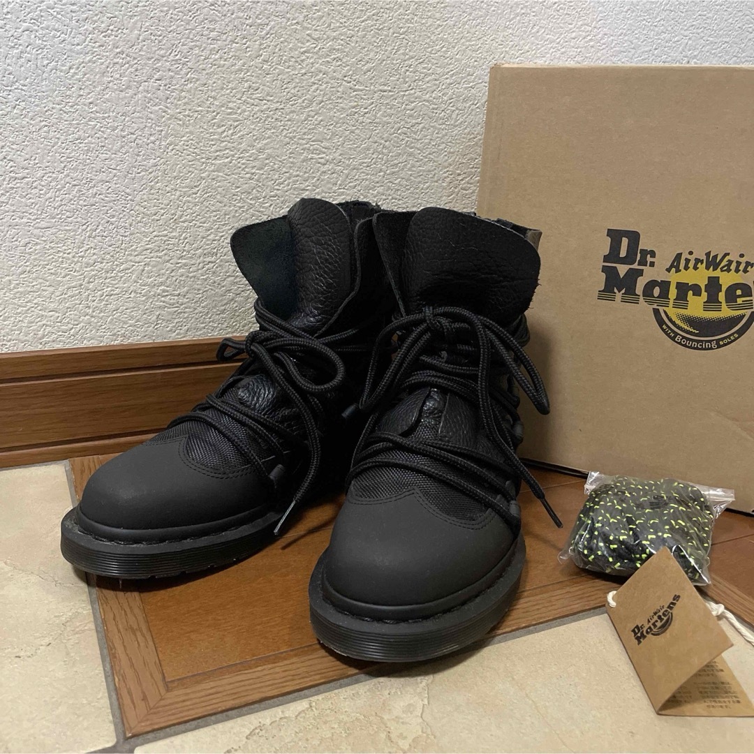 超美品 Dr.Martens ZELDA BLACK レースアップブーツ