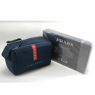 プラダ(PRADA)の11prdp 新品未使用本物箱付き　プラダ　PRADA　ノベルティトラベルポーチ(ポーチ)
