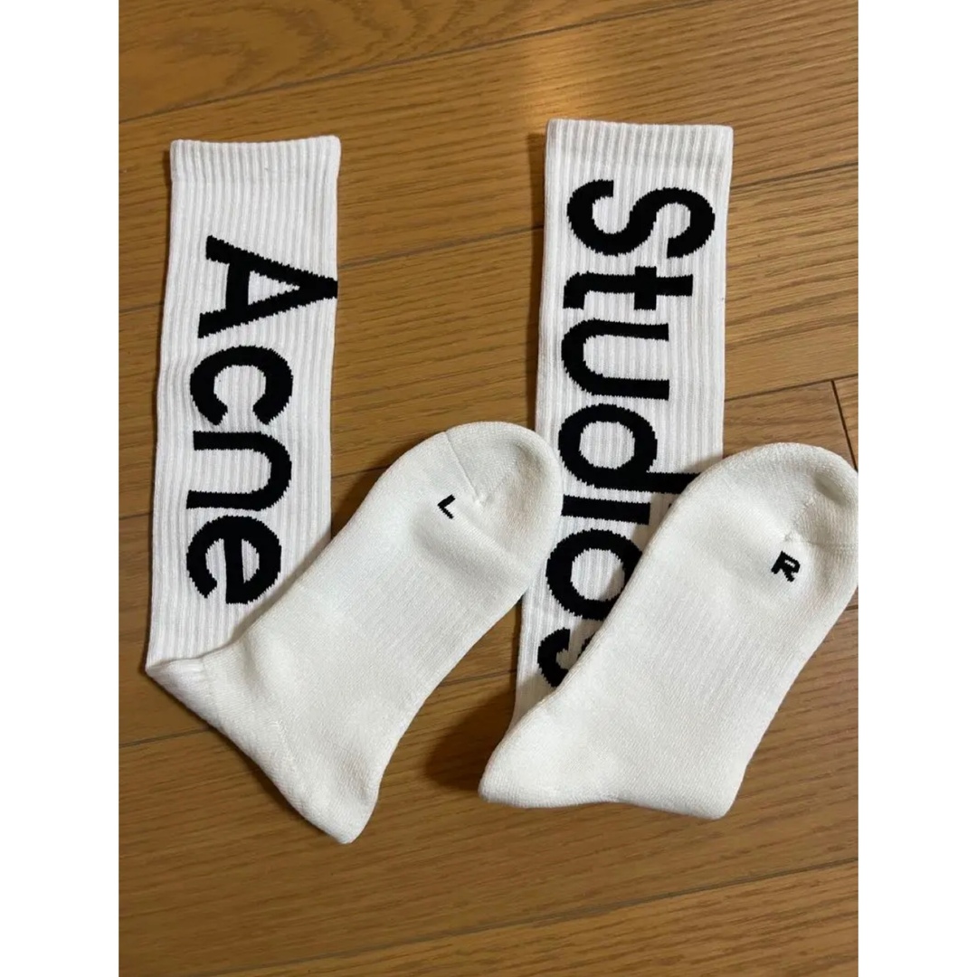 新品　Acne Studios ロゴジャガードソックス