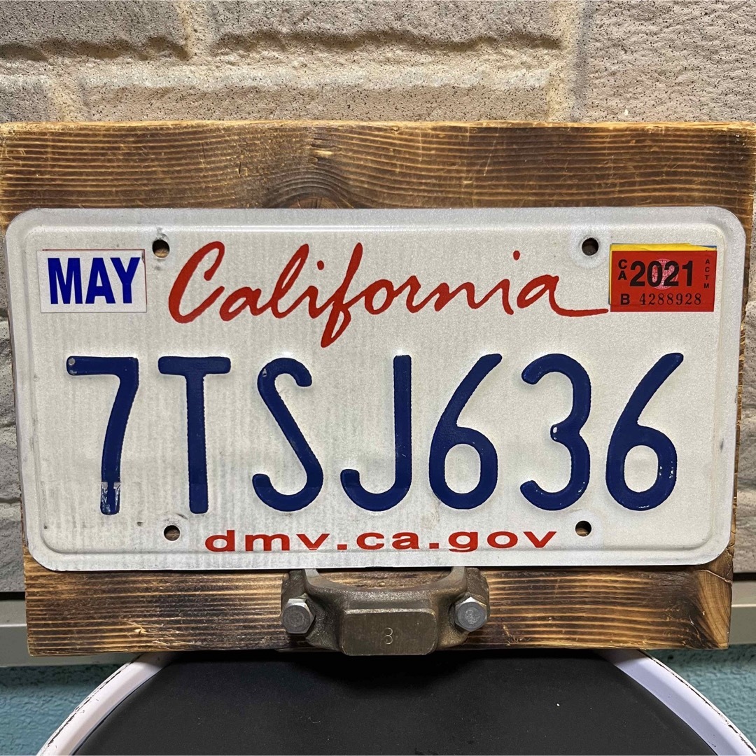 ダッジ(ダッジ)の636 アメリカカリフォルニアナンバープレート ライセンスプレート前後ペア 自動車/バイクの自動車(車外アクセサリ)の商品写真